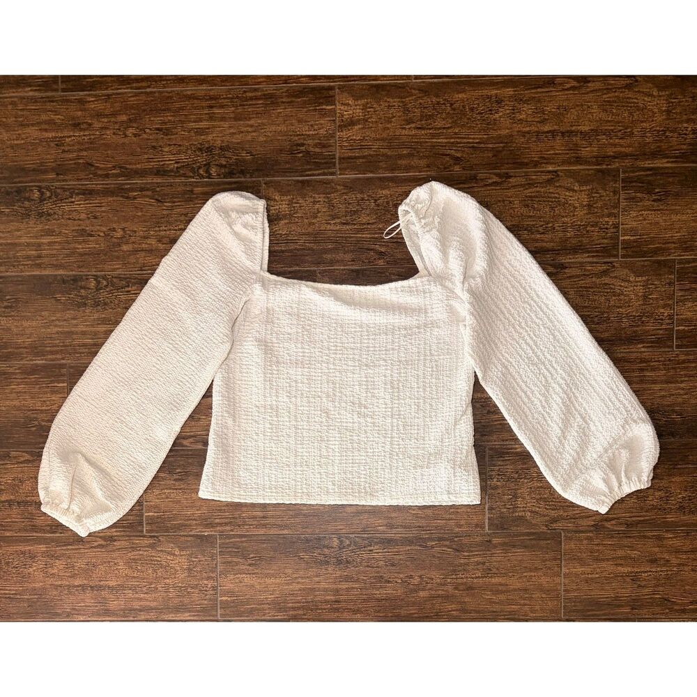 Express One Eleven White Textured Square Neck Top - L